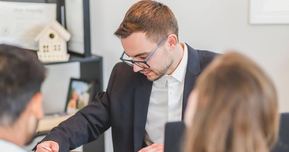 Real estate agents in Brackenfell. Agent verifying client details