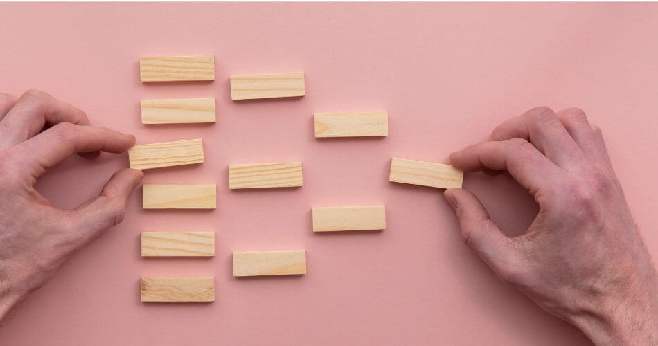 Real estate success in the Northern Suburbs. Image illustrating visually detaches emotion from the process